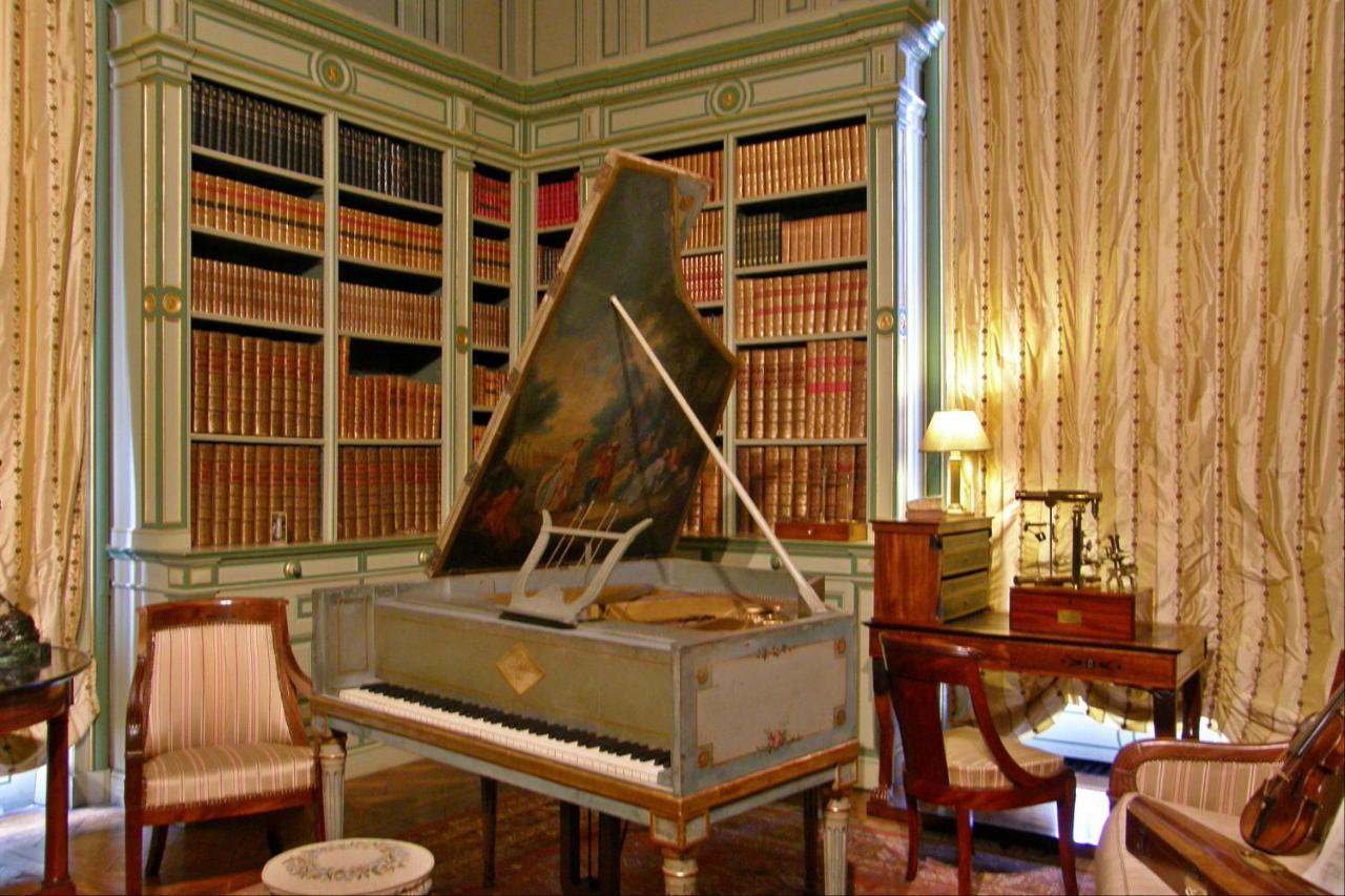 Chateau De La Barre 孔夫朗叙尔昂耶 外观 照片